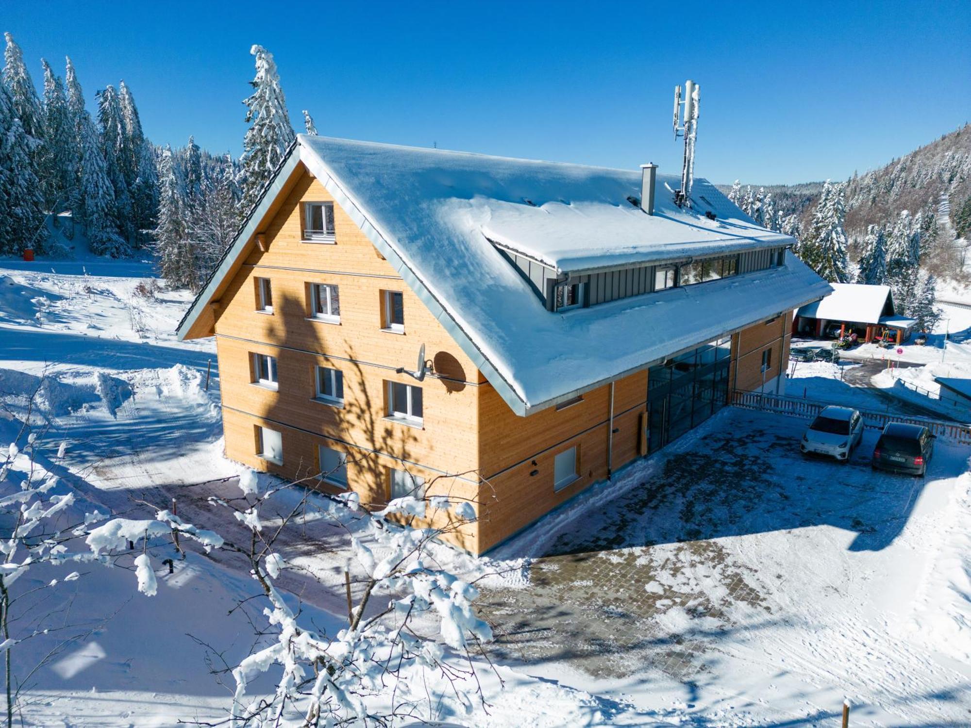 Stube9 Am Feldberg, Direkt An Der Skipiste, Ski In-Ski Out 费尔德伯格 外观 照片